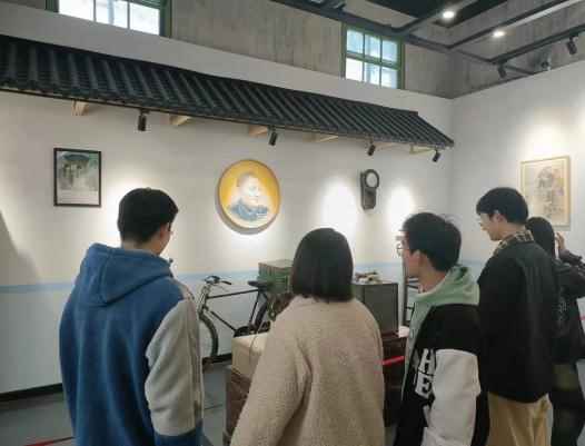 发展对象参观红色记忆馆1.jpg
